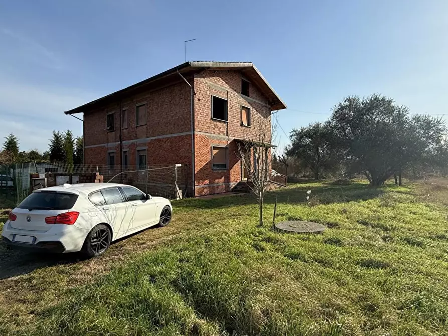 Immagine 10 di Casa colonica in vendita  a Ponte Buggianese