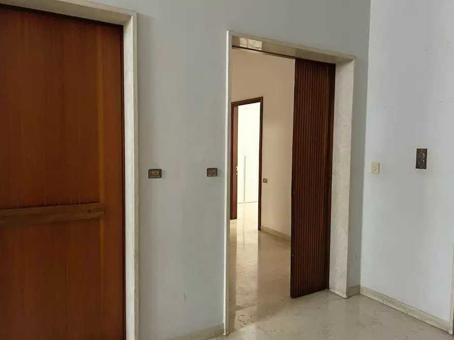 Immagine 29 di Appartamento in vendita  a Lecce