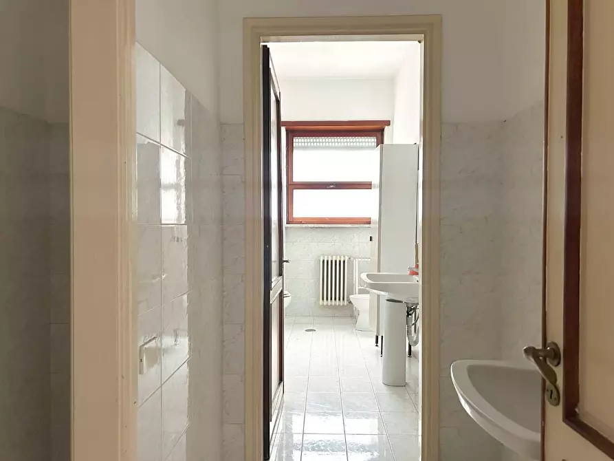 Immagine 18 di Appartamento in vendita  a Lecce