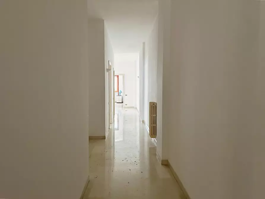 Immagine 16 di Appartamento in vendita  a Lecce