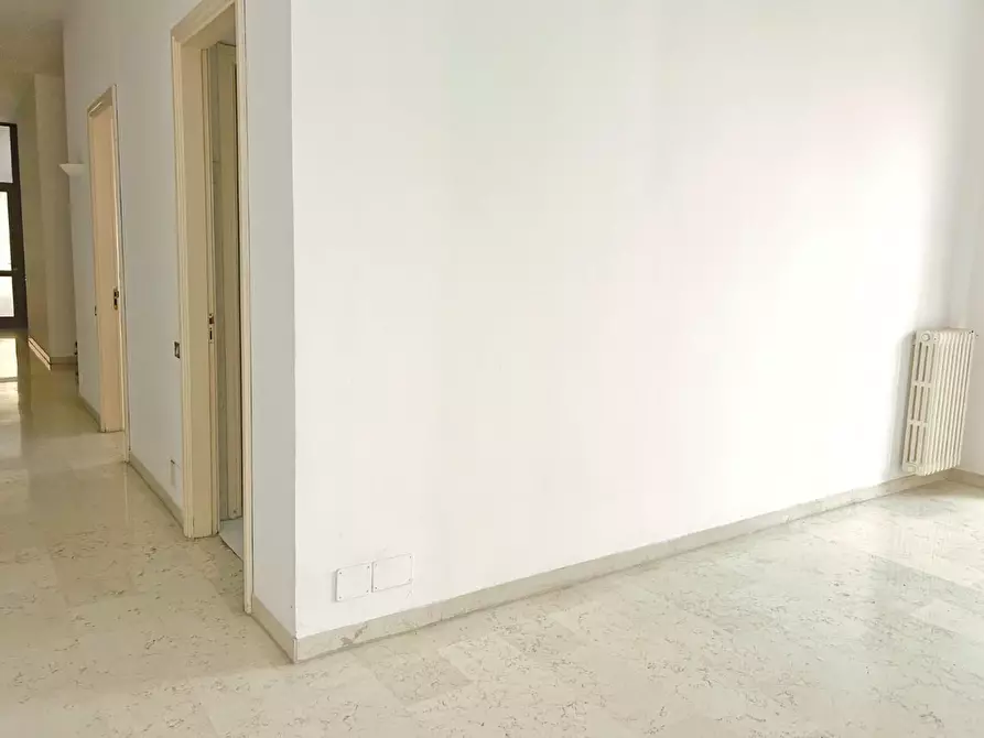 Immagine 19 di Appartamento in vendita  a Lecce