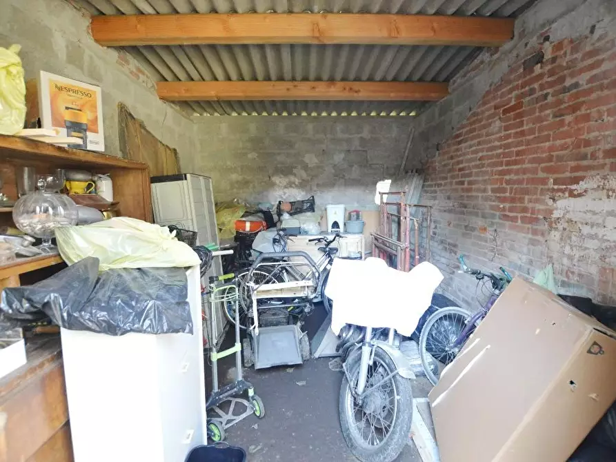 Immagine 20 di Casa bifamiliare in vendita  a Capannori