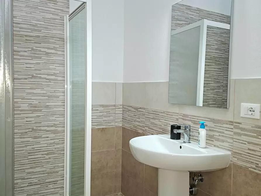 Immagine 27 di Appartamento in affitto  a Buti