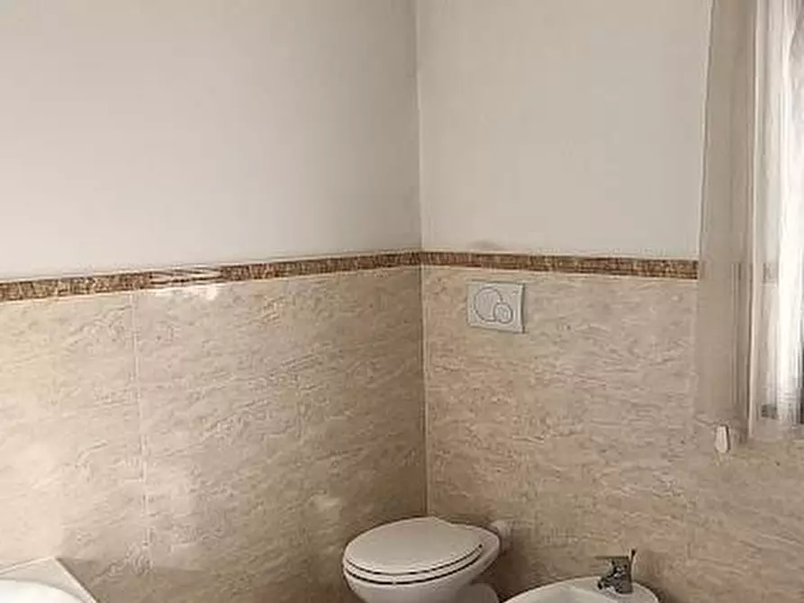 Immagine 17 di Villa in vendita  a San Giuliano Terme