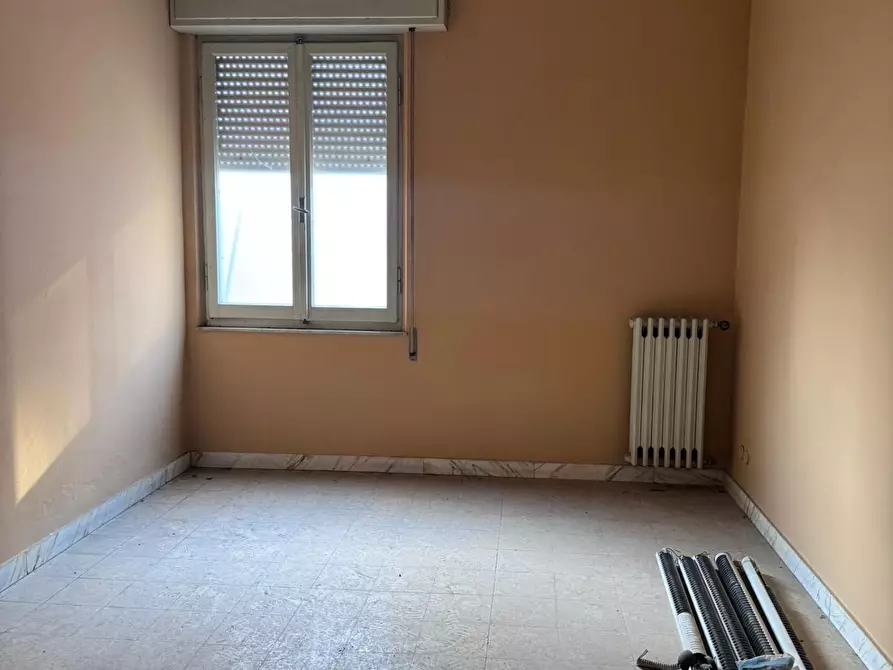 Immagine 19 di Appartamento in vendita  a Massa