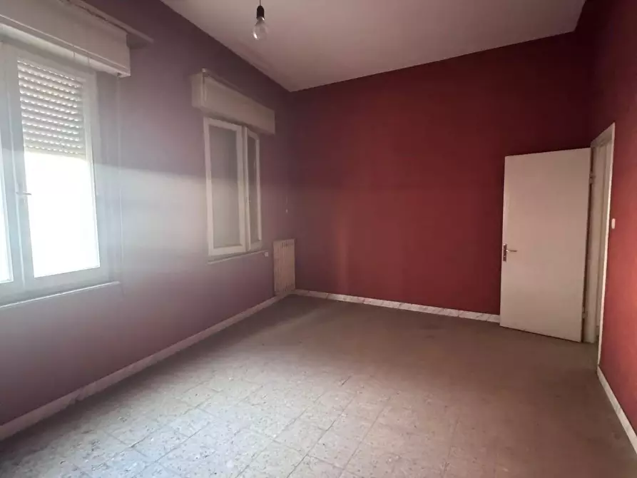 Immagine 22 di Appartamento in vendita  a Massa