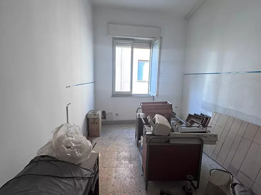 Immagine 9 di Appartamento in vendita  a Massa