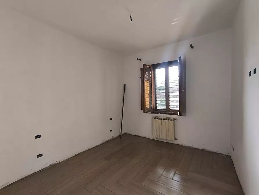 Immagine 18 di Terratetto in vendita  a Pisa