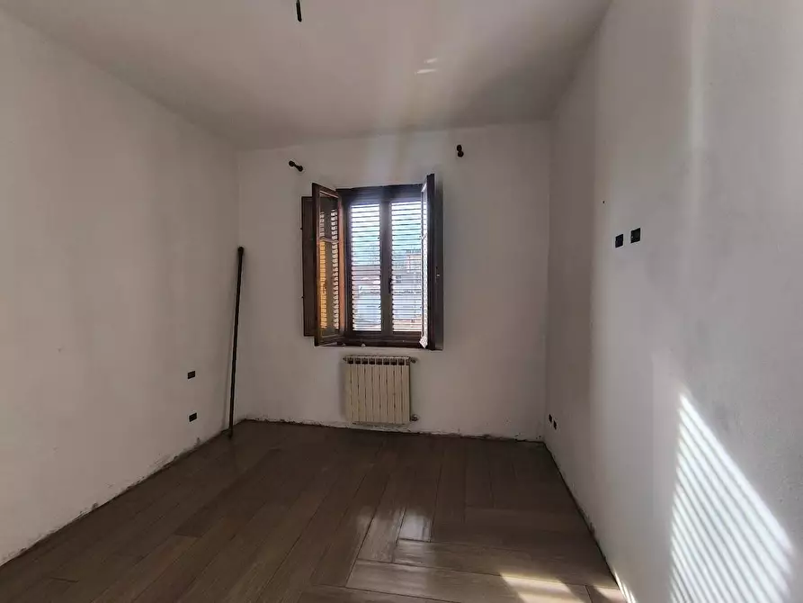Immagine 19 di Terratetto in vendita  a Pisa