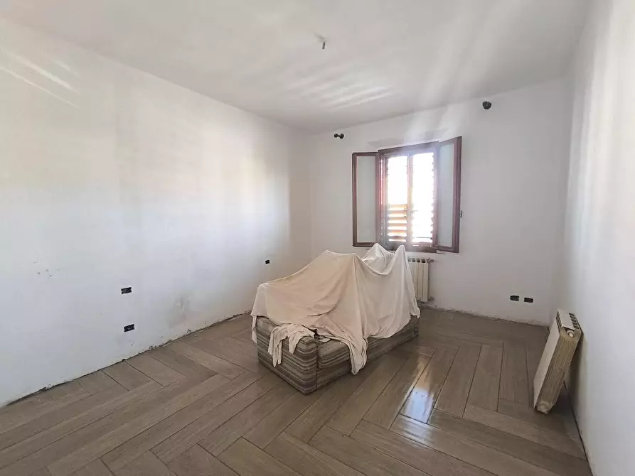 Immagine 26 di Terratetto in vendita  a Pisa