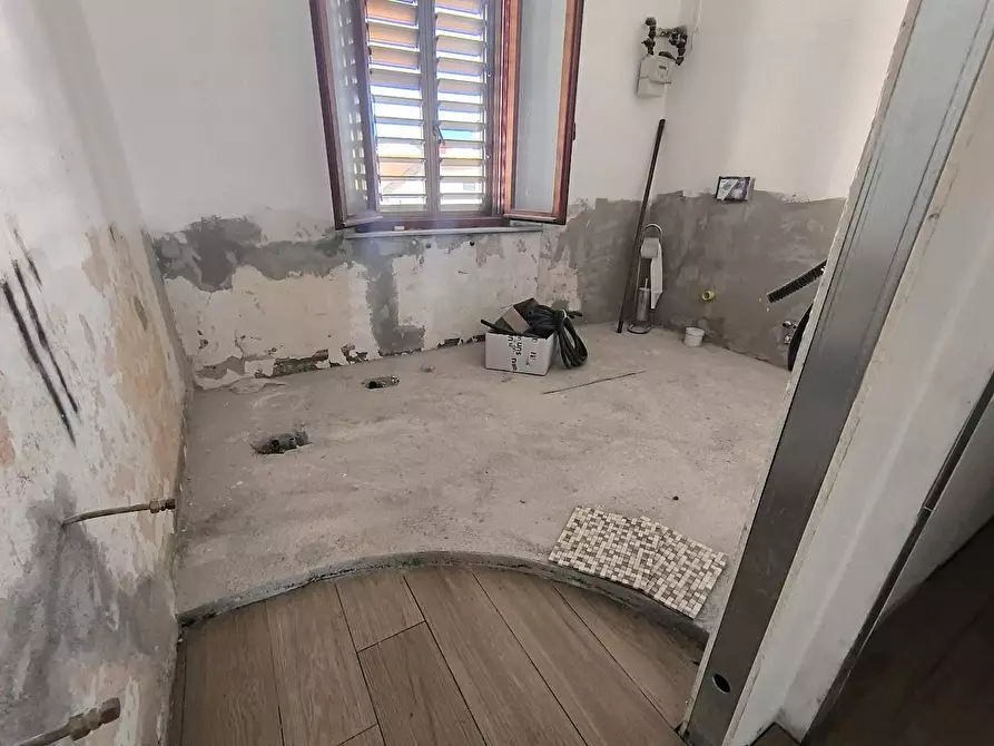 Immagine 30 di Terratetto in vendita  a Pisa