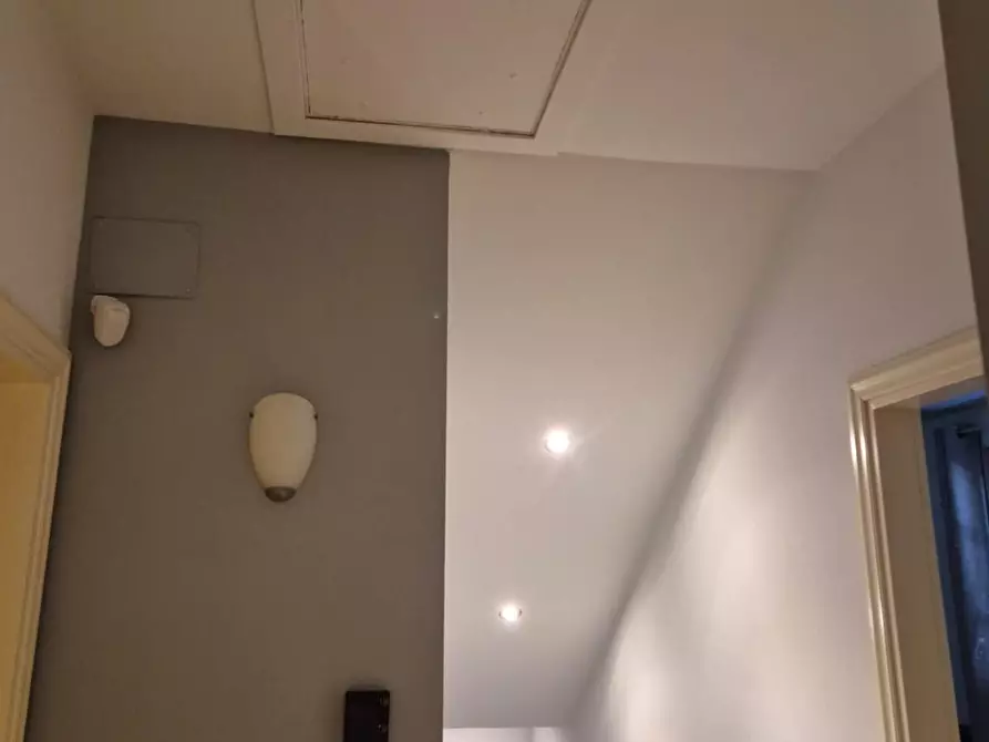 Immagine 11 di Villetta a schiera in vendita  a Capannori