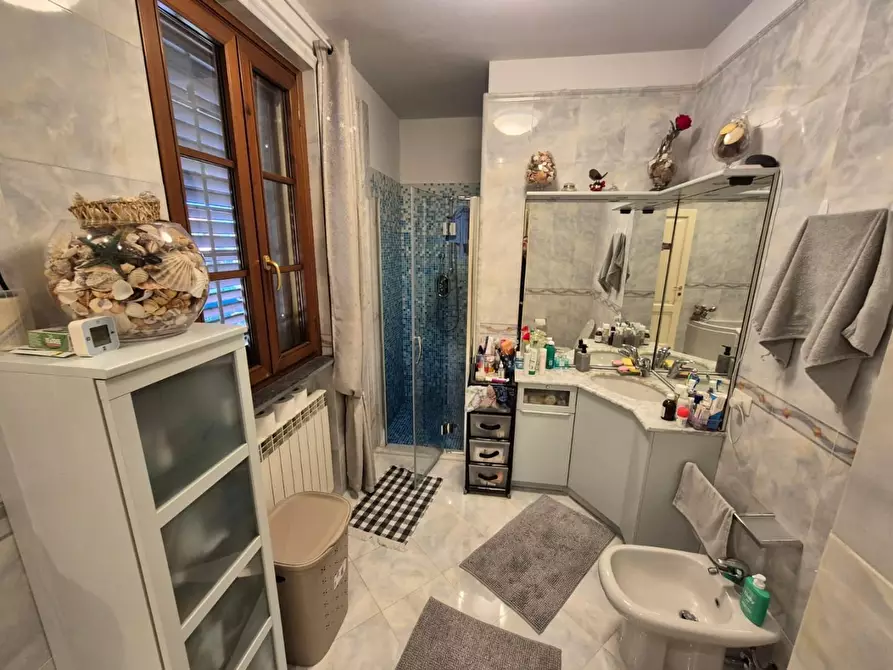 Immagine 18 di Villetta a schiera in vendita  a Capannori