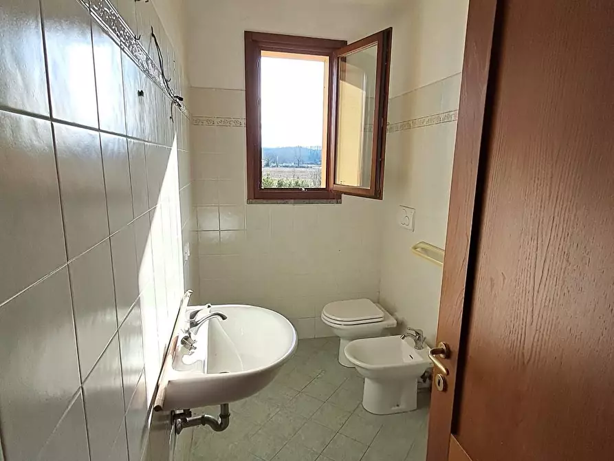 Immagine 8 di Villa in vendita  a Montopoli In Val D'arno