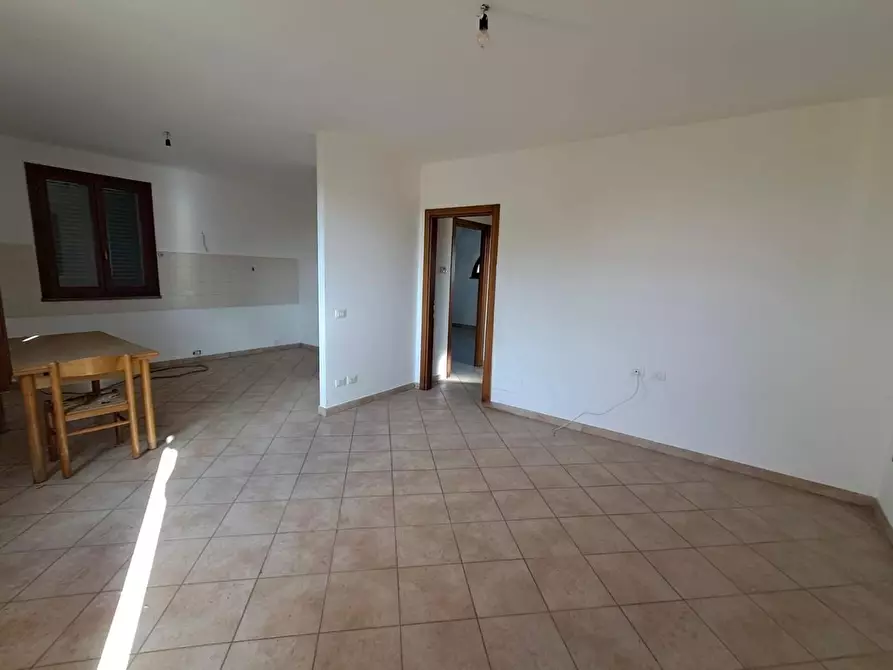 Immagine 2 di Villa in vendita  a Montopoli In Val D'arno