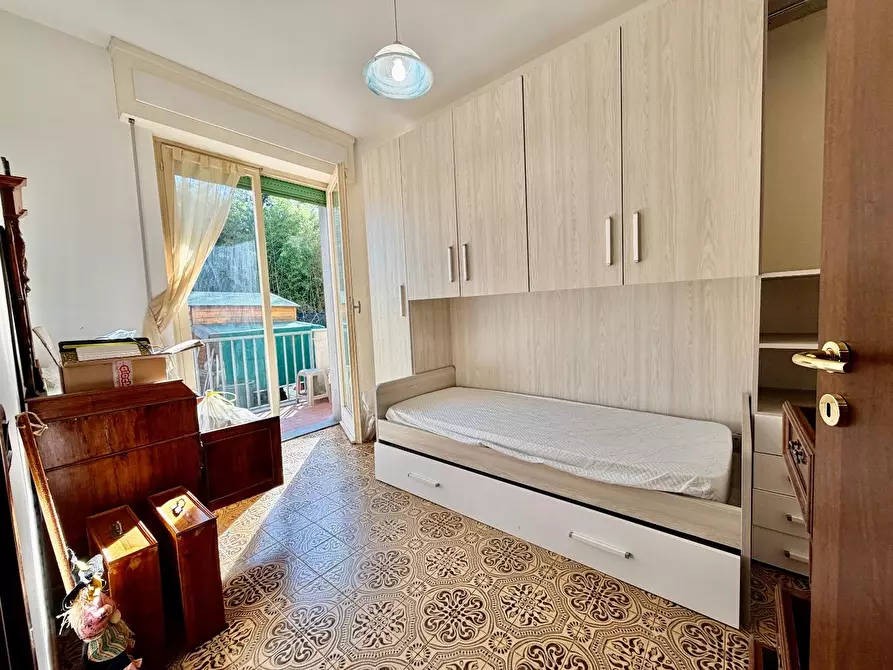 Immagine 17 di Appartamento in vendita  a Massa