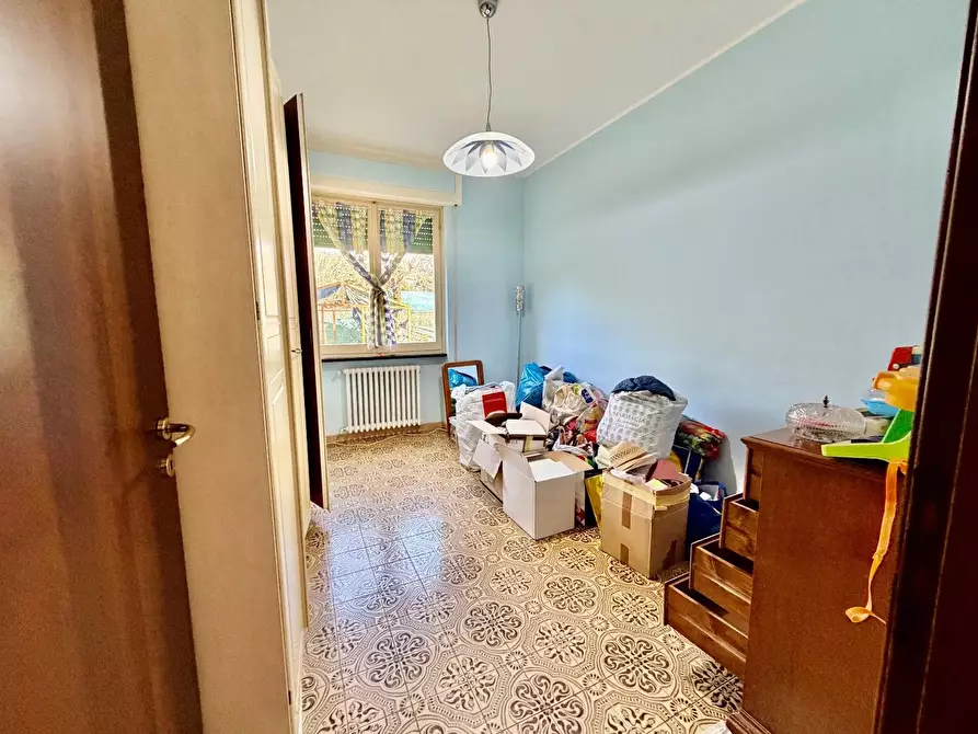 Immagine 22 di Appartamento in vendita  a Massa