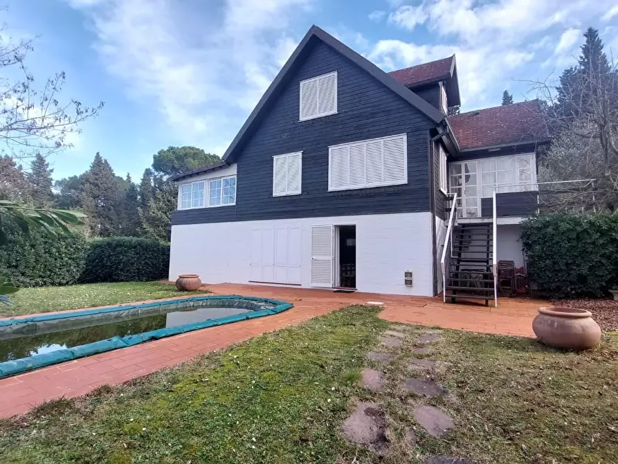 Immagine 16 di Villa in vendita  a Montelupo Fiorentino