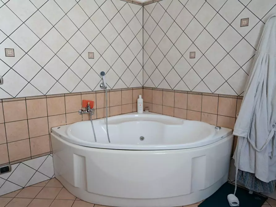 Immagine 20 di Appartamento in vendita  a Palermo