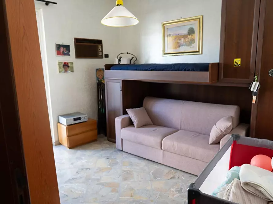 Immagine 21 di Appartamento in vendita  a Palermo