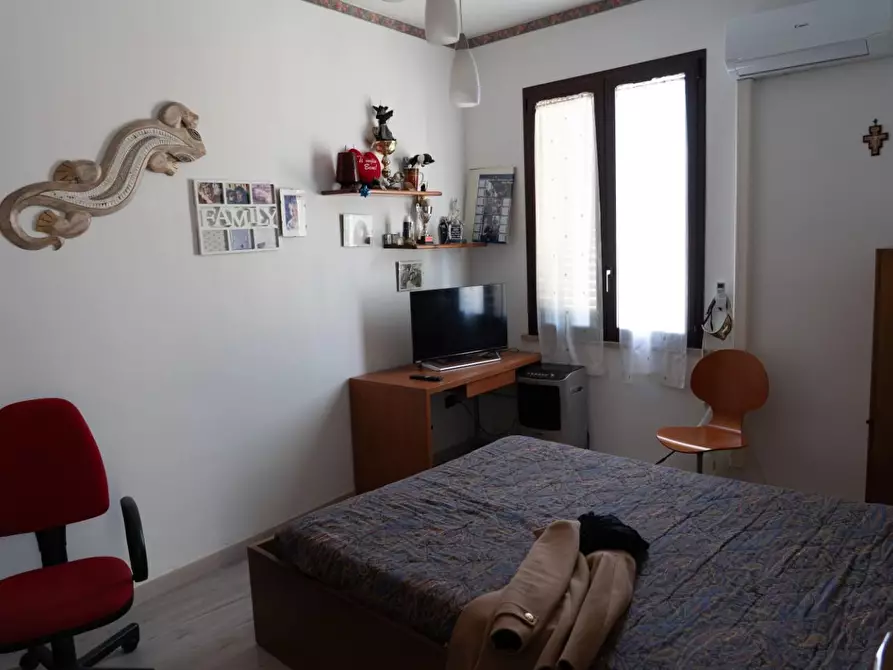 Immagine 9 di Appartamento in vendita  a Palermo