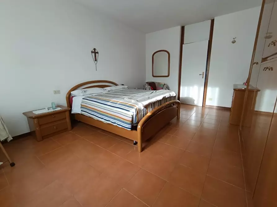 Immagine 15 di Appartamento in vendita  a Santo Stefano Di Magra