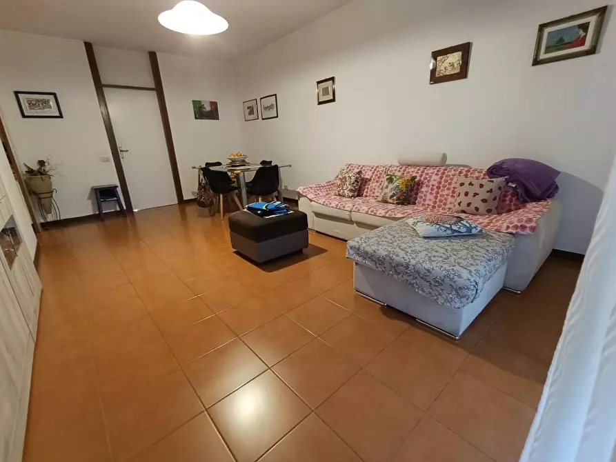 Immagine 11 di Appartamento in vendita  a Santo Stefano Di Magra