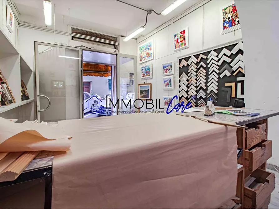 Immagine 4 di Appartamento in vendita  a Livorno