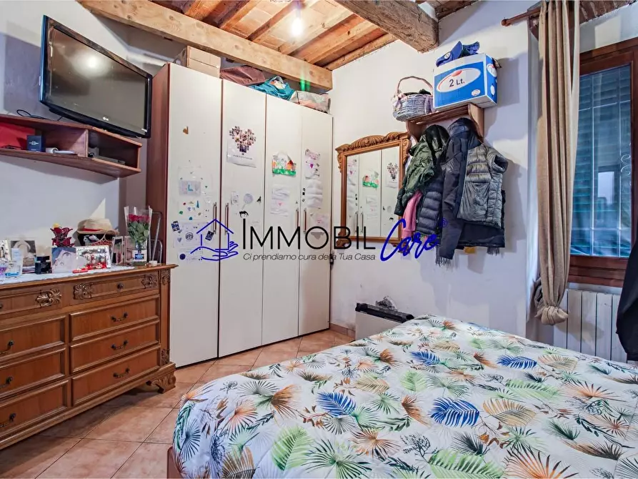 Immagine 6 di Appartamento in vendita  a Livorno