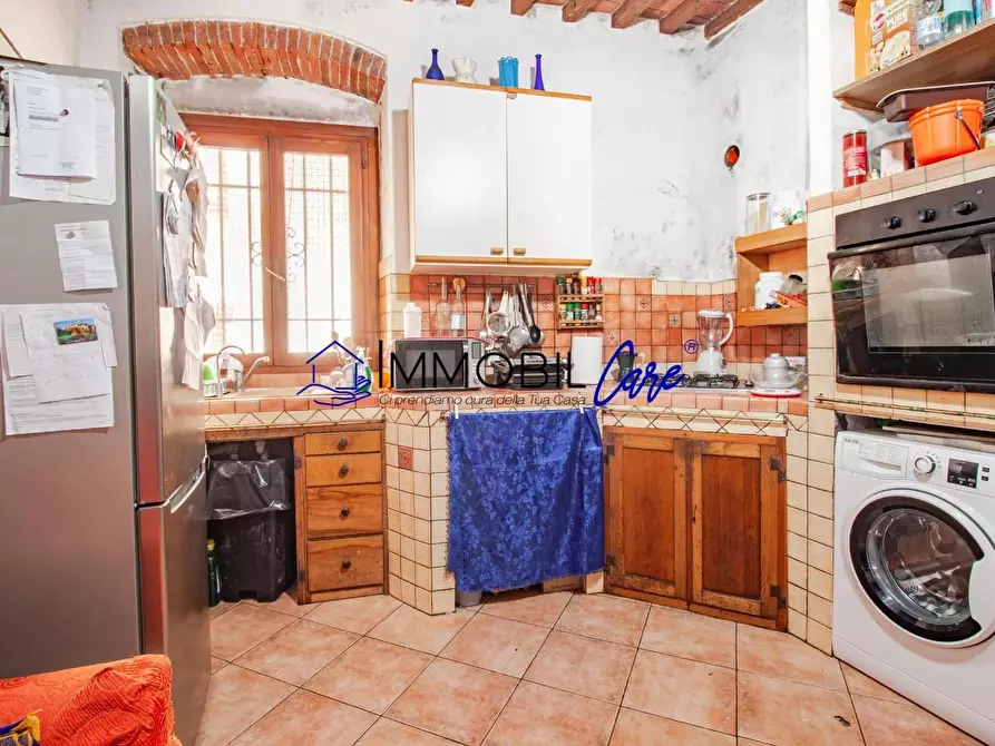 Immagine 2 di Appartamento in vendita  a Livorno