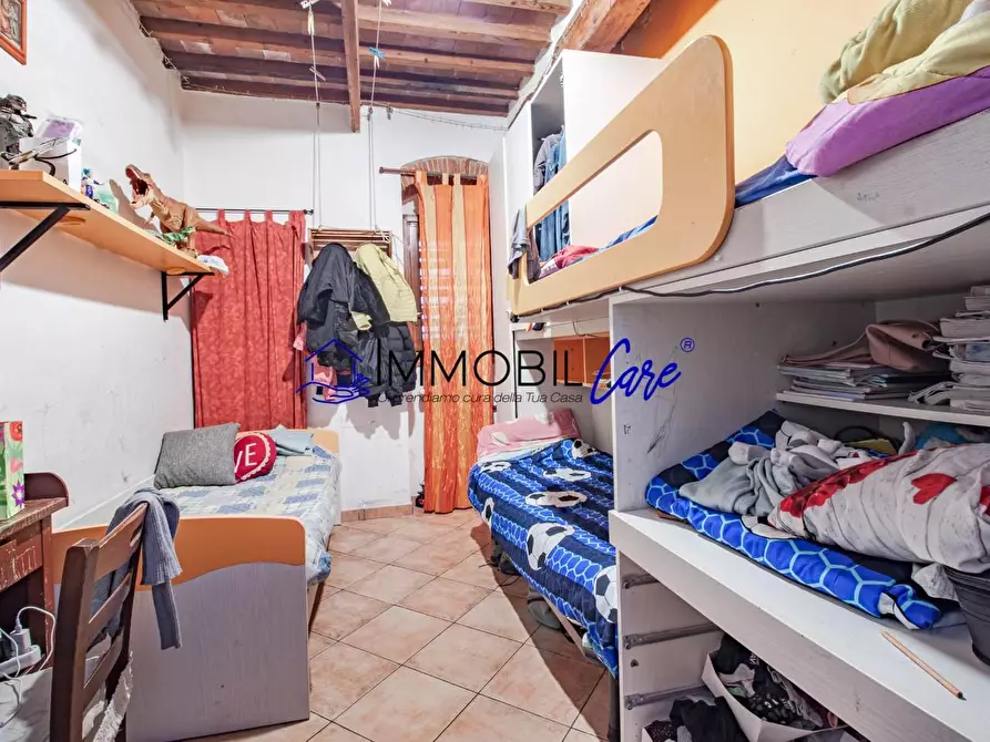 Immagine 9 di Appartamento in vendita  a Livorno