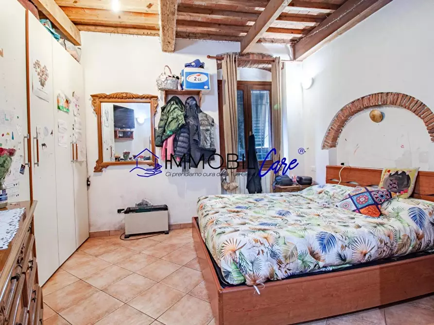 Immagine 5 di Appartamento in vendita  a Livorno