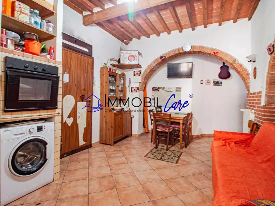 Immagine 3 di Appartamento in vendita  a Livorno