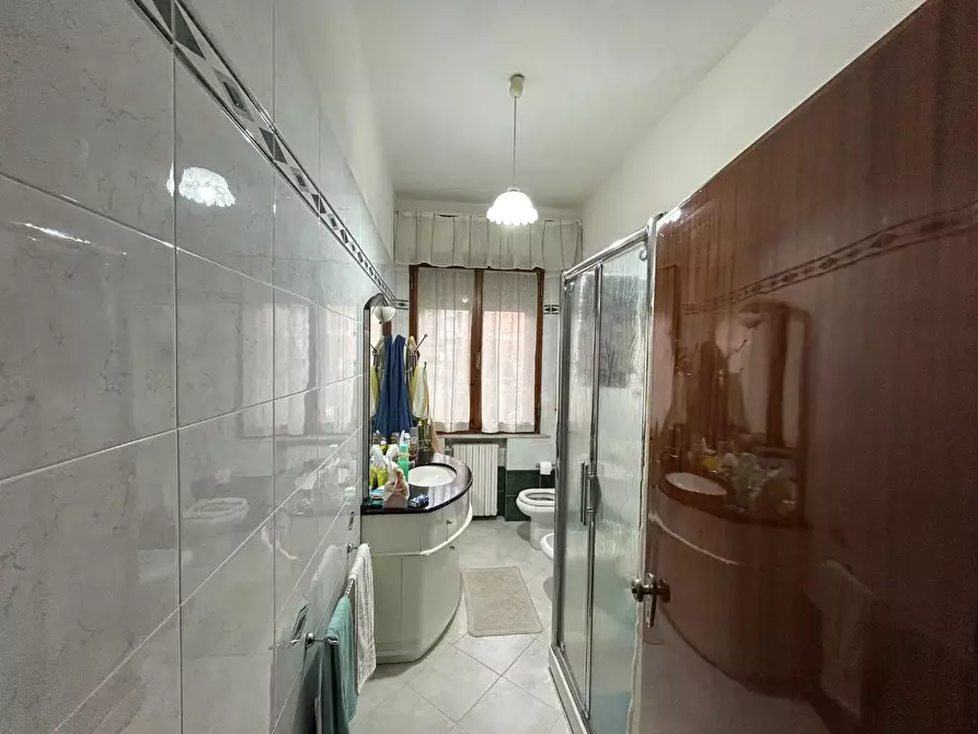 Immagine 23 di Appartamento in vendita  a Siena