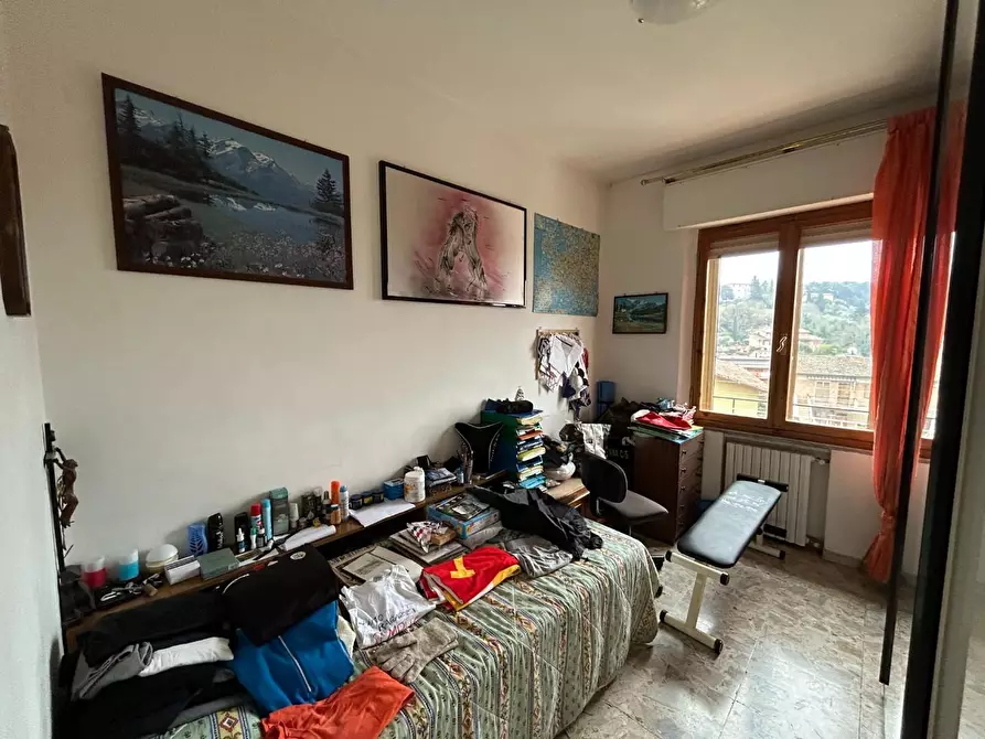 Immagine 20 di Appartamento in vendita  a Siena