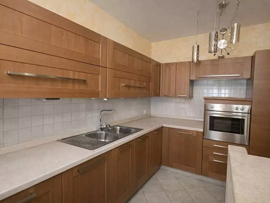 Immagine 8 di Appartamento in vendita  a Pontedera