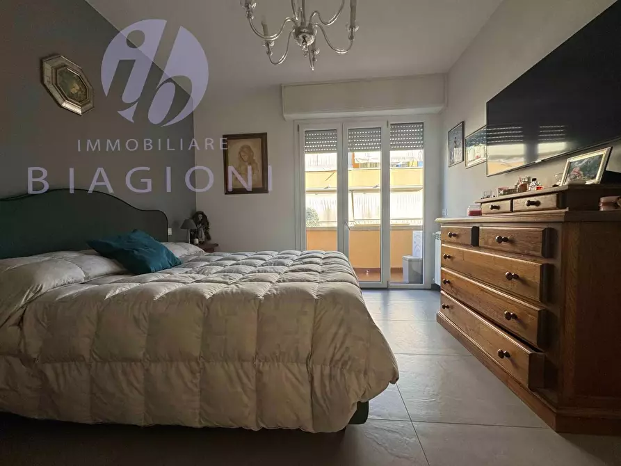 Immagine 12 di Appartamento in vendita  a Pietrasanta