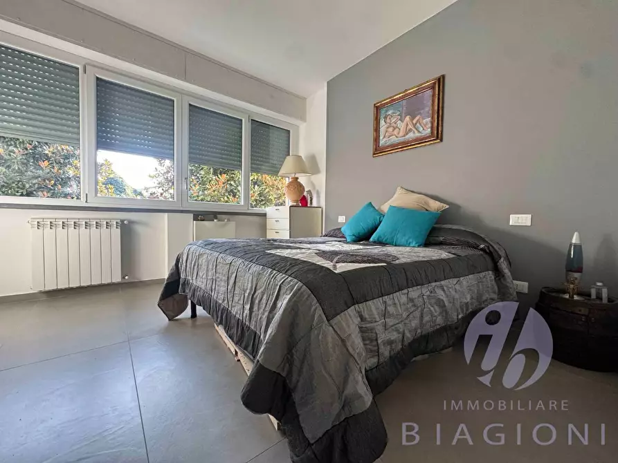 Immagine 13 di Appartamento in vendita  a Pietrasanta