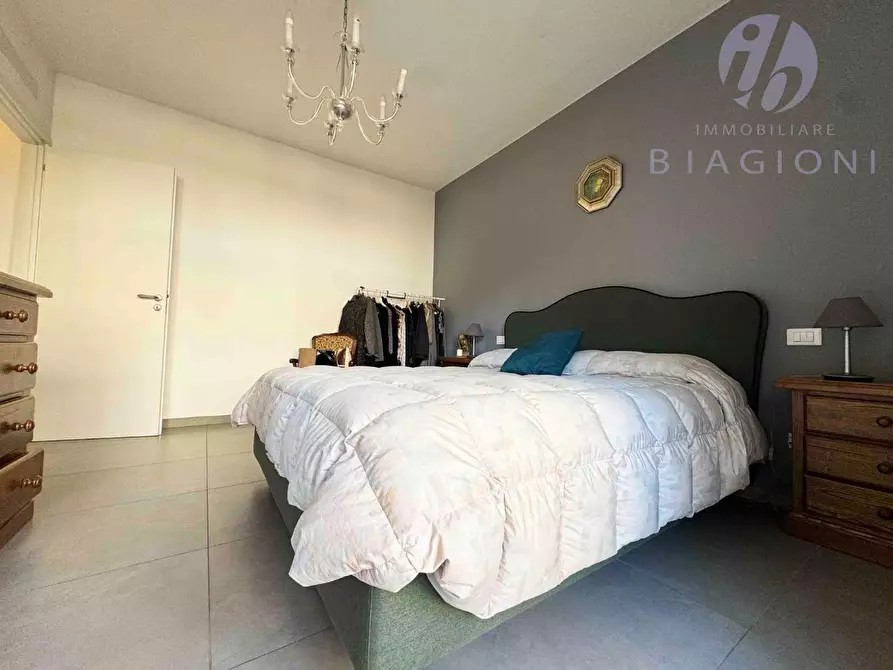 Immagine 20 di Appartamento in vendita  a Pietrasanta