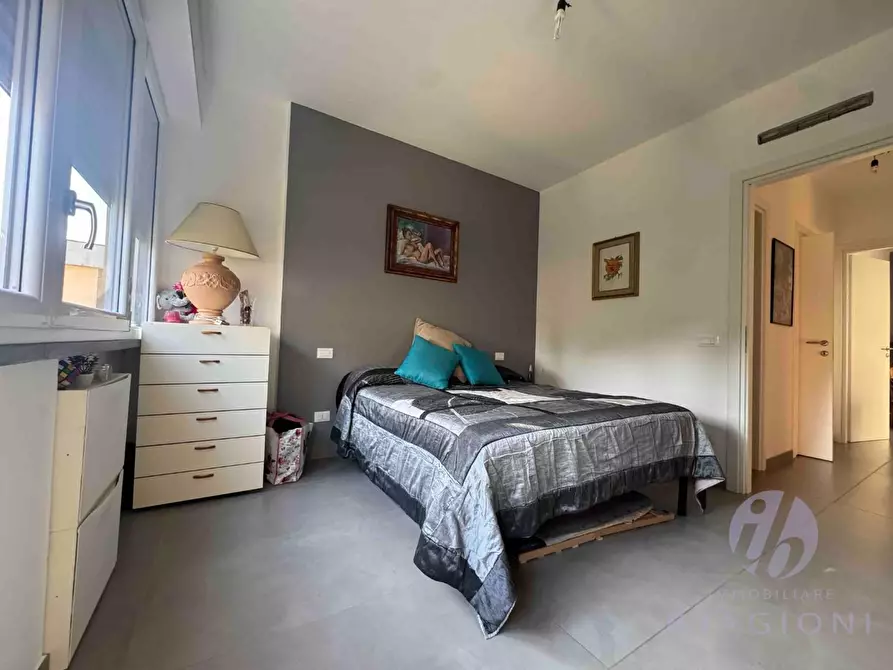 Immagine 14 di Appartamento in vendita  a Pietrasanta