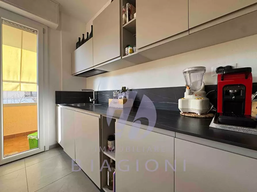 Immagine 2 di Appartamento in vendita  a Pietrasanta