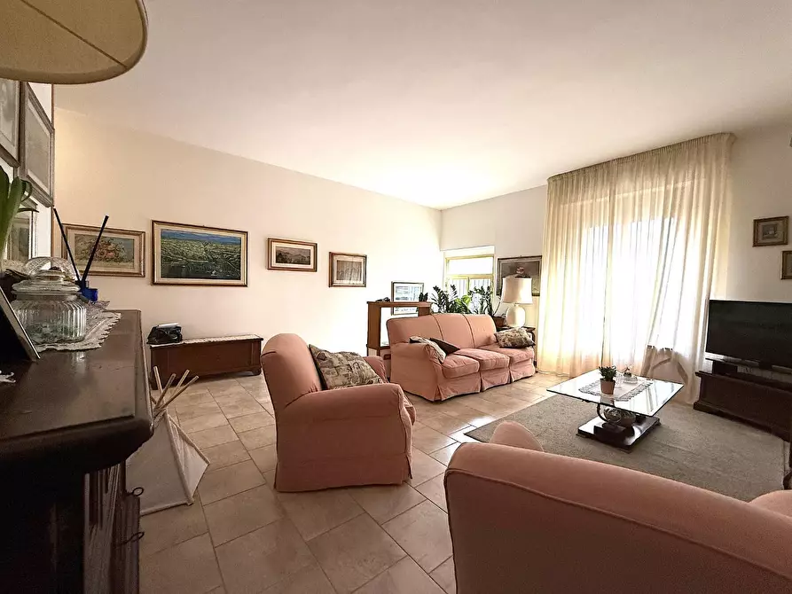 Immagine 6 di Appartamento in vendita  a Empoli