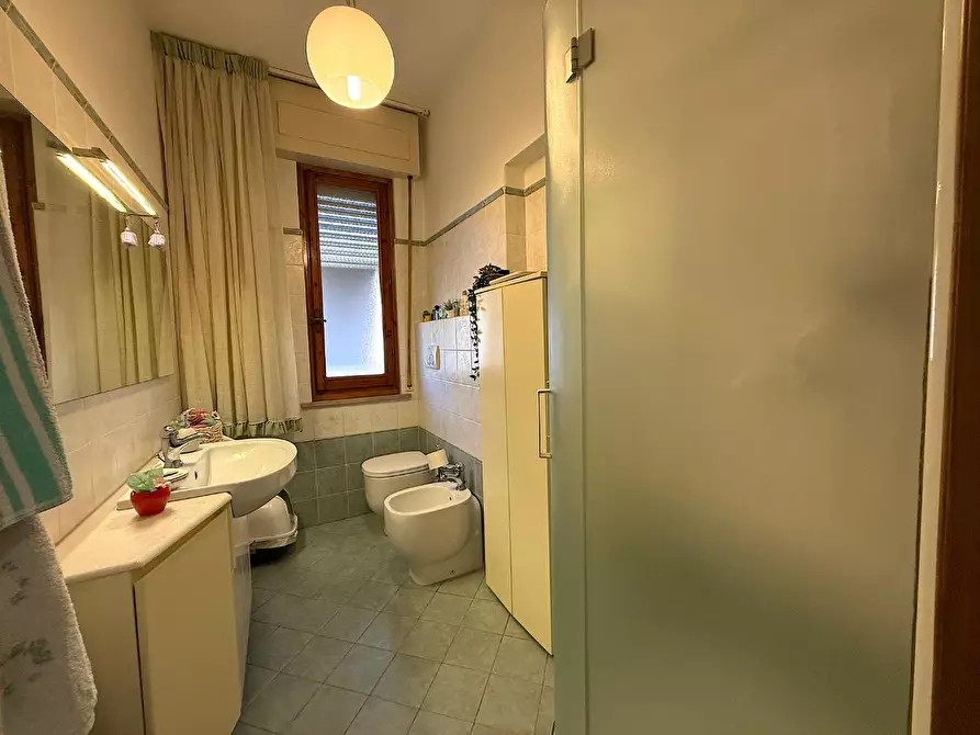 Immagine 18 di Appartamento in vendita  a Empoli