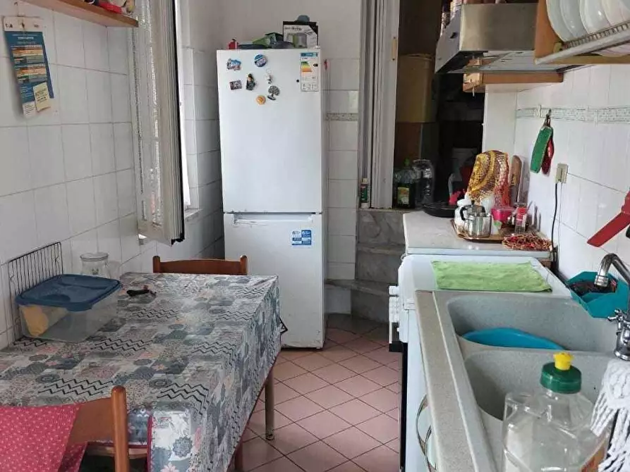 Immagine 12 di Porzione di casa in vendita  a Ortonovo