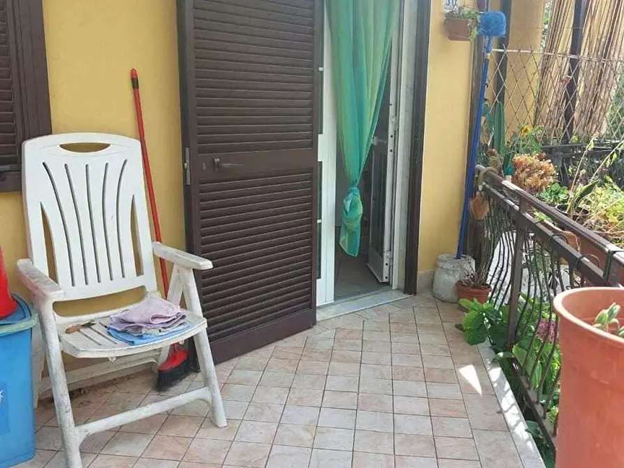 Immagine 3 di Porzione di casa in vendita  a Ortonovo