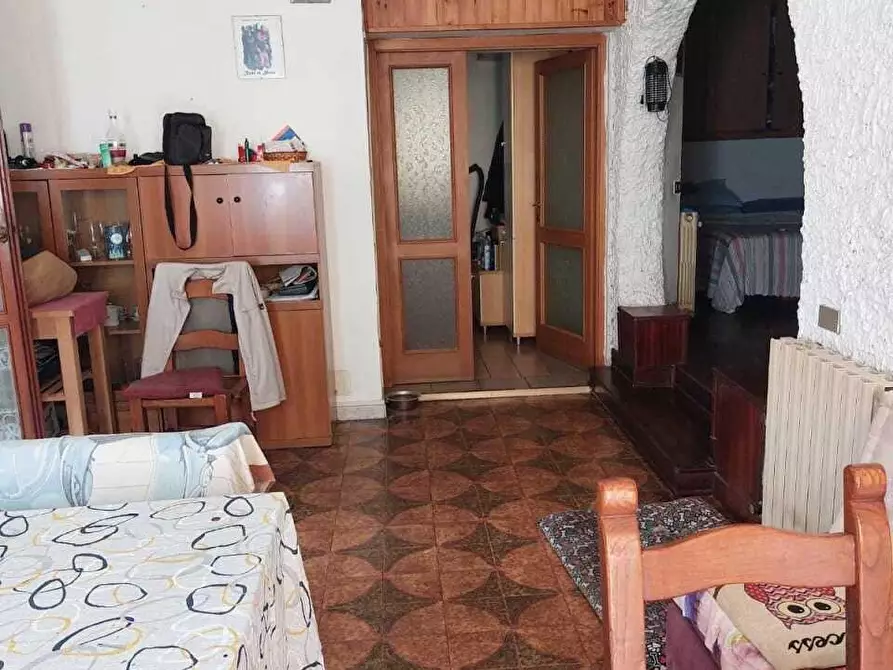 Immagine 10 di Porzione di casa in vendita  a Ortonovo
