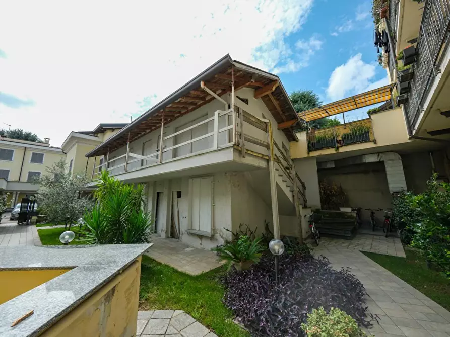 Immagine 3 di Appartamento in vendita  a Arluno