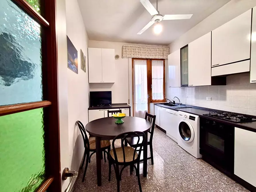 Immagine 19 di Appartamento in vendita  a Siena