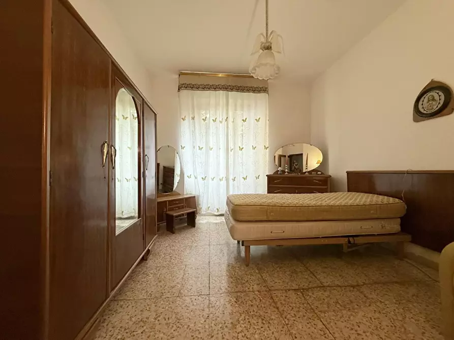 Immagine 12 di Appartamento in vendita  a Siena