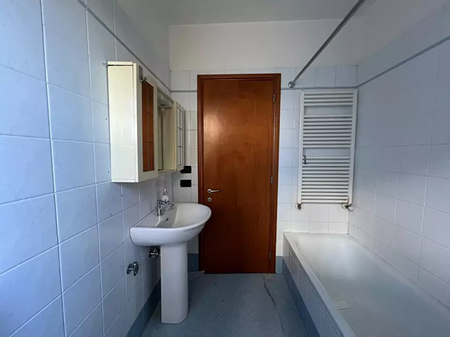 Immagine 24 di Appartamento in vendita  a Calcinaia